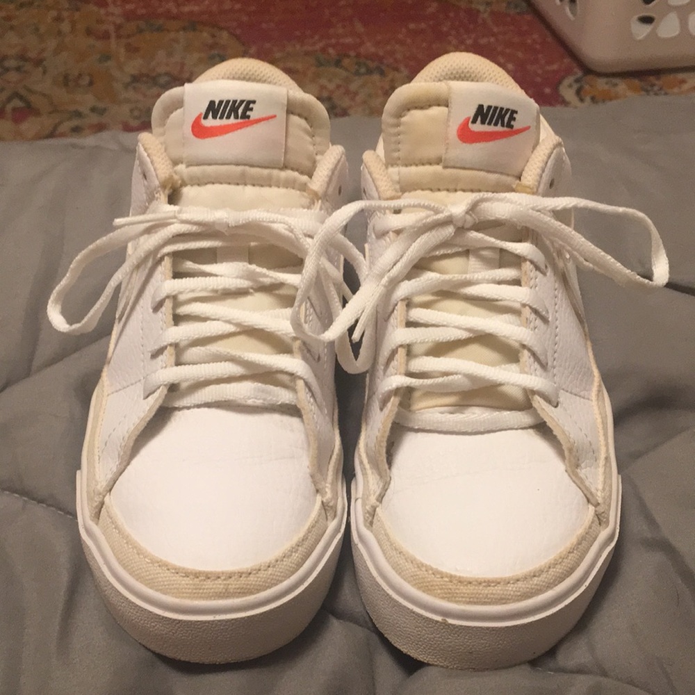 Nike White Low-Top Sneakers with Red Swoosh